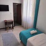 Omir Bed & Breakfast Pola