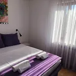 Bed & Breakfast Omir 3*