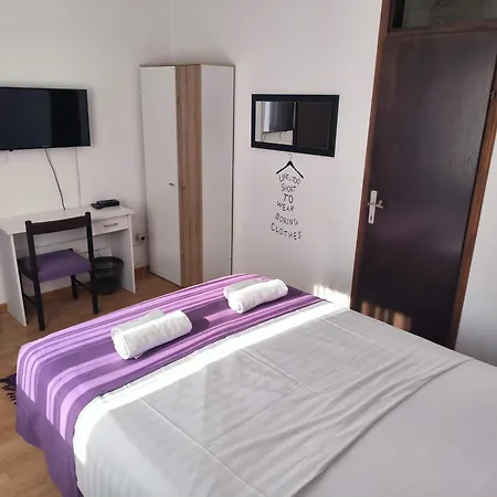 Bed & Breakfast Omir Pula