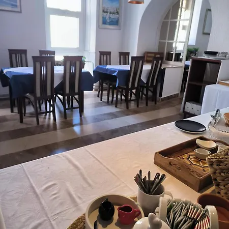 Omir Bed & Breakfast