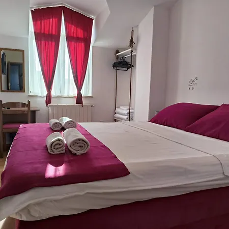 Bed and Breakfast Omir *